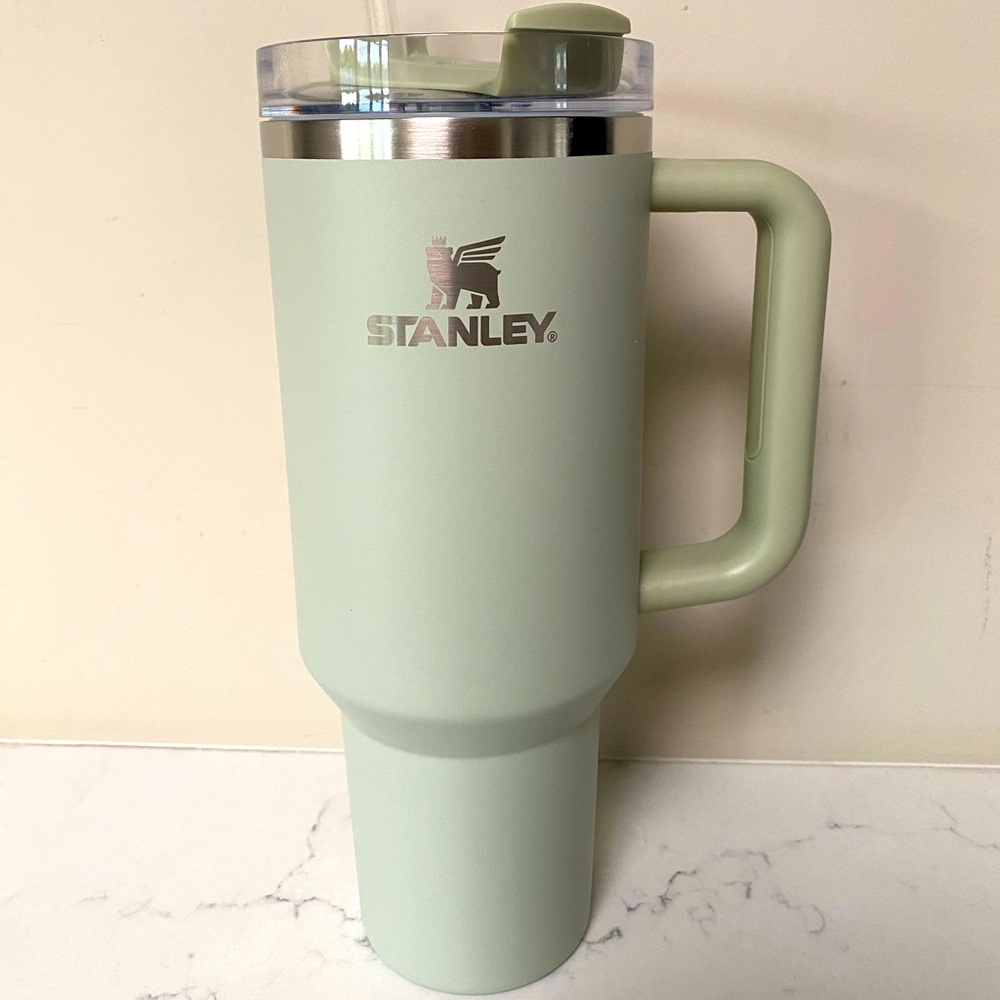 Stanley 40oz Tumbler - Magnolia Minty Green